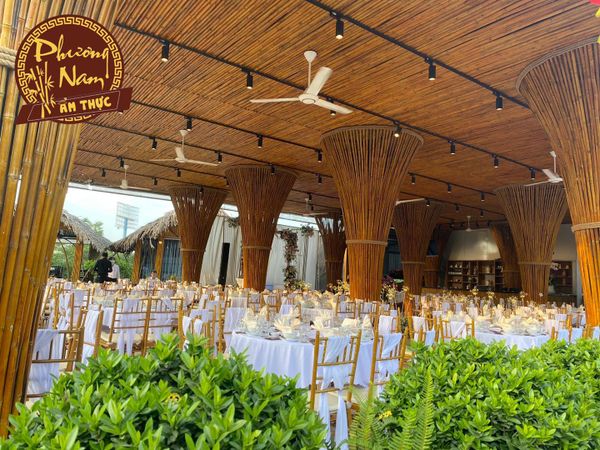 Loa Goldsound lắp đặt âm thanh cho Ẩm thực Phương Nam Long Thành, loa được thiết kế riêng cho quán, bật lớn không tạp âm, miễn phí công lắp đặt, bảo hành dài hạn 5 năm