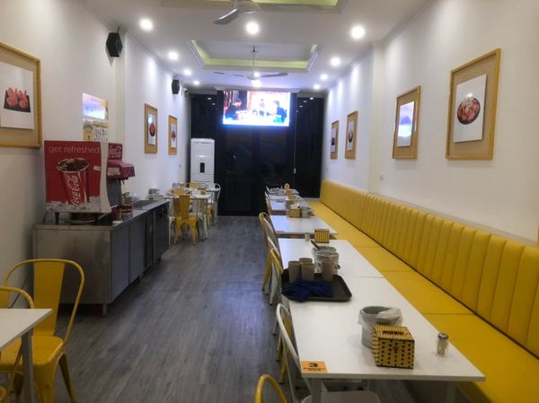 Loa Goldsound lắp đặt âm thanh cho CHICKEN Plus, Nguyễn Lương Bằng, TP Hà Nội.