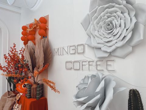 Loa Goldsound cho MINGO coffee, Quận 7, TP HCM, Amply 4 - 6 vùng âm lượng, loa được thiết kế riêng cho quán, bật lớn không tạp âm, miễn phí công lắp đặt, bảo hành dài hạn 5 năm.