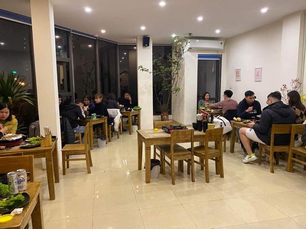 Loa Goldsound cho nhà hàng Nướng Linh Anh, Amply 4 - 6 vùng âm lượng, loa được thiết kế riêng cho quán, bật lớn không tạp âm, miễn phí công lắp đặt, bảo hành dài hạn 5 năm.