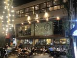 Loa cho chuỗi phòng trà cà phê Phê La Hàng Cót, Amply 4 - 6 vùng âm lượng, loa được thiết kế riêng cho quán, bật lớn không tạp âm, miễn phí công lắp đặt, bảo hành dài hạn 5 năm.