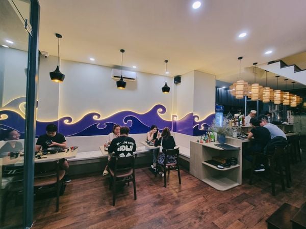 Loa Goldsoun cho SHIBA SUSHI, P2, Q.Phú Nhuận, HCM, Amply 4 - 6 vùng âm lượng, loa được thiết kế riêng cho quán, bật lớn không tạp âm, miễn phí công lắp đặt, bảo hành dài hạn 5 năm.