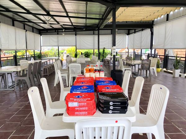 Loa cho văn phòng công ty 1ST Virtue, Bình Thạnh, loa được thiết kế riêng cho quán, bật lớn không tạp âm, miễn phí công lắp đặt, bảo hành dài hạn 5 năm