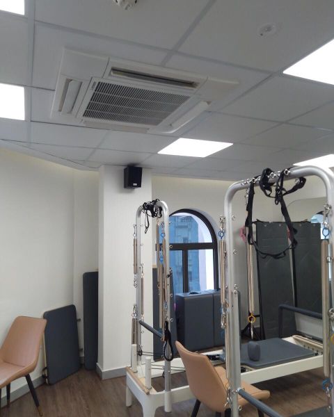 Loa Goldsound cho Studio, Nguyễn Thị Định, Hà Nội, loa được thiết kế riêng cho quán, bật lớn không tạp âm, miễn phí công lắp đặt, bảo hành dài hạn 5 năm