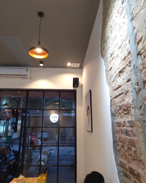 Loa Goldsound cho Tiệm Cơm Gà Hai Anh Em, Suối Hoa, TP Bắc Ninh, amply 2 kênh 380w, bluetooth 5.0, loa V40C-40w, loa được thiết kế riêng cho quán, bật lớn không tạp âm, miễn phí công lắp đặt, bảo hành dài hạn 5 năm