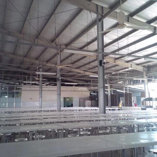 Loa nhà xưởng cho Công ty Túi Xách Simone, Long An, Amply 4 - 6 vùng âm lượng, loa được thiết kế riêng cho quán, bật lớn không tạp âm, miễn phí công lắp đặt, bảo hành dài hạn 5 năm.