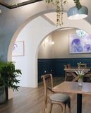 Loa nhà hàng hải sản Rollin' Lobster VN, Tây Hồ, Hà Nội, loa được thiết kế riêng cho quán, bật lớn không tạp âm, miễn phí công lắp đặt, bảo hành dài hạn 5 năm