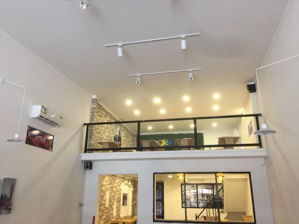 Loa Goldsound lắp đặt âm thanh cho quán Glee Tea Bàu Hàm, Đồng Nai,  Amply 4 - 6 vùng âm lượng, loa được thiết kế riêng cho không gian quán, miễn phí công lắp đặt, bảo hành dài hạn 5 năm.