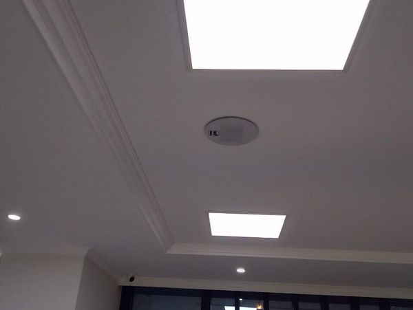 Loa Goldsound cho 1900 Hair Salon, amply 2 kênh 380w, bluetooth 5.0, loa VAT38-38w, loa được thiết kế riêng cho quán, bật lớn không tạp âm, miễn phí công lắp đặt, bảo hành dài hạn 5 năm