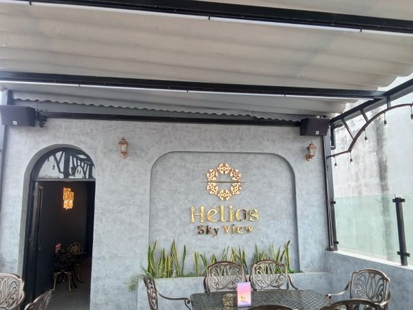 Loa Goldsound cho quán Hélios Sky View, Hà Nội, loa được thiết kế riêng cho quán, bật lớn không tạp âm, miễn phí công lắp đặt, bảo hành dài hạn 5 năm