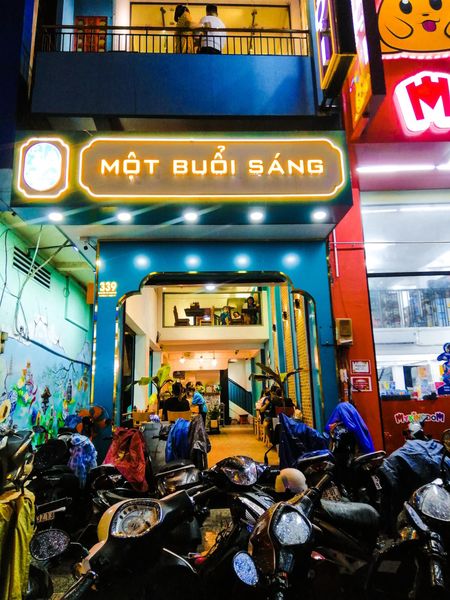 Loa Goldsound cho nhà hàng MỘT BUỔI SÁNG, Quận 10, TP HCM, loa được thiết kế riêng cho quán, bật lớn không tạp âm, miễn phí công lắp đặt, bảo hành dài hạn 5 năm