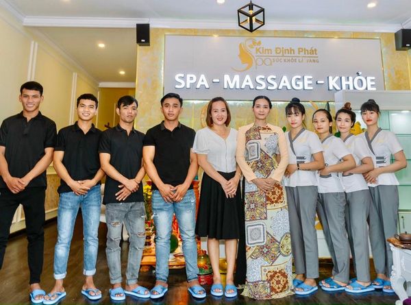 Loa Goldsound cho trung tâm chăm sóc sức khoẻ Spa - Massage - Khoẻ, Quận 9, TP HCM, loa được thiết kế riêng cho quán, bật lớn không tạp âm, miễn phí công lắp đặt, bảo hành dài hạn 5 năm