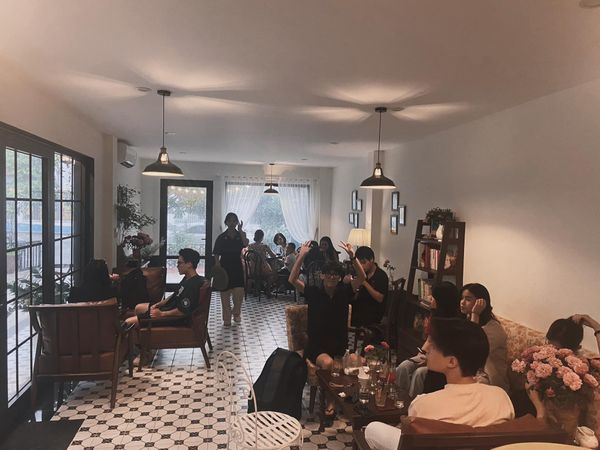 Loa cafe Goldsound lắp đặt âm thanh cho quán Khu vườn mùa thu  - Café Tea Room, Hạ Long, Quảng Ninh