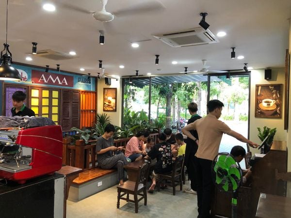 Loa cho quán AHA Cafe Ecopark, Amply 4 - 6 vùng âm lượng, loa được thiết kế riêng cho quán, bật lớn không tạp âm, miễn phí công lắp đặt, bảo hành dài hạn 5 năm.