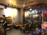 Loa Goldsound cho LAHO cafe, khu 35 Lê Văn Thiêm, Hà Nội, Amply 4 - 6 vùng âm lượng, loa được thiết kế riêng cho quán, bật lớn không tạp âm, miễn phí công lắp đặt, bảo hành dài hạn 5 năm.