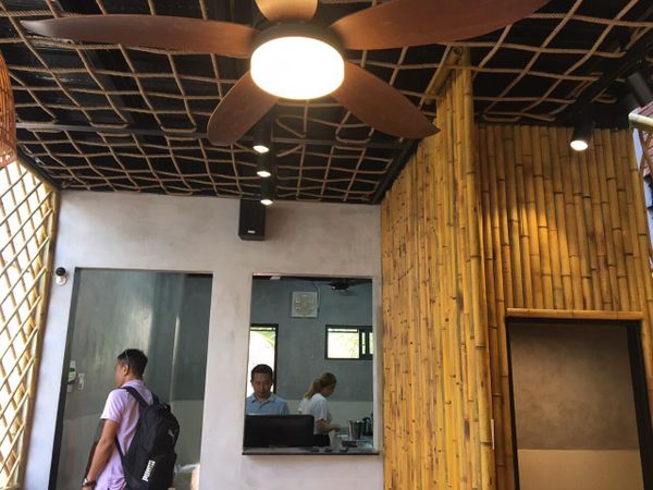 Loa nhà hàng Goldsound lắp đặt âm thanh cho nhà hàng Cối Đá, TP Đà Nẵng