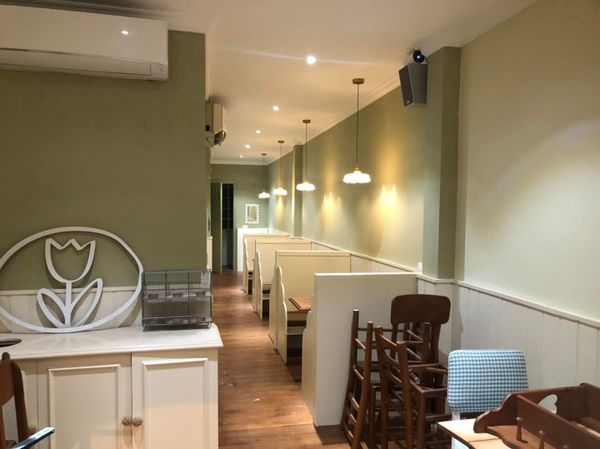 Loa Goldsound lắp đặt hệ thống âm thanh cho Cafe Camy, Amply 4 - 6 vùng âm lượng, loa được thiết kế riêng cho quán, bật lớn không tạp âm, miễn phí công lắp đặt, bảo hành dài hạn 5 năm.