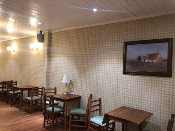 Loa Goldsound lắp đặt hệ thống âm thanh cho Cafe Camy, Amply 4 - 6 vùng âm lượng, loa được thiết kế riêng cho quán, bật lớn không tạp âm, miễn phí công lắp đặt, bảo hành dài hạn 5 năm.