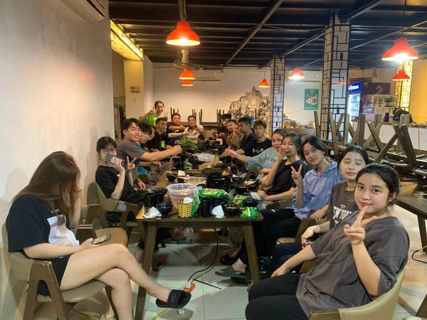 Loa Goldsound cho Hotpot Kingdom-Cơ sở Vũ Phạm Hàm, Yên Hoà, Cầu Giấy, Amply 4 - 6 vùng âm lượng, loa được thiết kế riêng cho quán, bật lớn không tạp âm, miễn phí công lắp đặt, bảo hành dài hạn 5 năm.