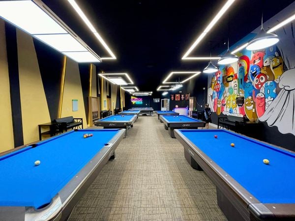 Loa Goldsound cho quán bida PokPok Billiards Pub & Club, Gò Vấp, HCM, amply 2 kênh 380w, bluetooth 5.0, loa V130-130w, loa được thiết kế riêng cho quán, bật lớn không tạp âm, miễn phí công lắp đặt, bảo hành dài hạn 5 năm