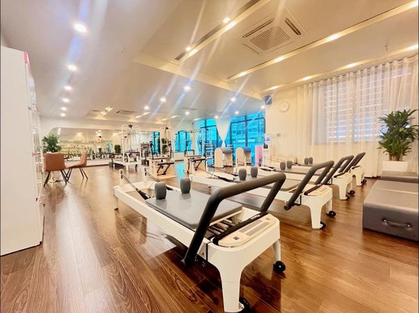 Loa cho chuỗi Fourt Pilates Academy,  Ngoại Giao Đoàn, Hà Nội, Amply 4 - 6 vùng âm lượng, loa được thiết kế riêng cho quán, bật lớn không tạp âm, miễn phí công lắp đặt, bảo hành dài hạn 5 năm.