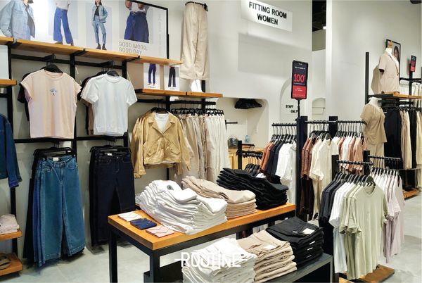 Loa Goldsound cho cửa hàng thời trang ROUTINE AEON MALL Bình Tân, Amply 4 - 6 vùng âm lượng, loa được thiết kế riêng cho không gian quán, miễn phí công lắp đặt, bảo hành dài hạn 5 năm.