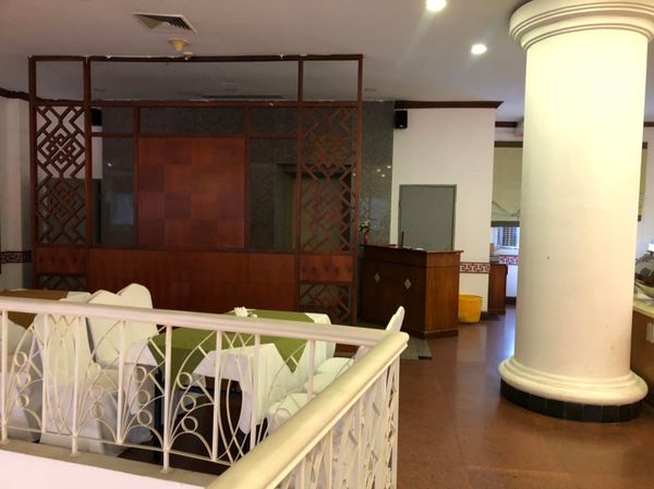 Loa Goldsound cho nhà hàng Sen Xanh, Tây Hồ, TP Hà Nội, Amply 4 - 6 vùng âm lượng, loa được thiết kế riêng cho quán, bật lớn không tạp âm, miễn phí công lắp đặt, bảo hành dài hạn 5 năm.