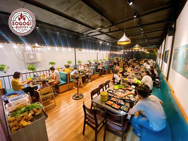 Loa nhà hàng Goldsound hoàn thiện âm thanh cho Buffet lẩu nướng Sogogi