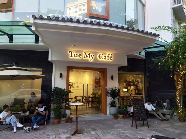 Loa cafe Goldsound lắp đặt âm thanh cho Tue My Cafe, Hà Nội