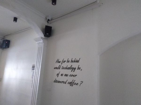 Loa Goldsound cho Sunny Coffee, Tây Hồ, TP Hà Nội, Amply 4 - 6 vùng âm lượng, loa được thiết kế riêng cho quán, bật lớn không tạp âm, miễn phí công lắp đặt, bảo hành dài hạn 5 năm.