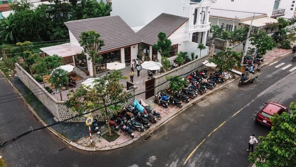 Goldsound lắp đặt hệ thống âm thanh quán Happiness Café, Tiền Giang