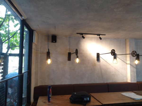 Loa Goldsound cho Phan Kế Bình, loa được thiết kế riêng cho quán, bật lớn không tạp âm, miễn phí công lắp đặt, bảo hành dài hạn 5 năm