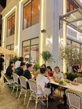 Loa Goldsound nhà hàng cho Sol30 Bistro (Cafe & Restaurant), Vincom Ocean Park, Hải Âu 01, Amply 4 - 6 vùng âm lượng, loa được thiết kế riêng cho quán, bật lớn không tạp âm, miễn phí công lắp đặt, bảo hành dài hạn 5 năm.