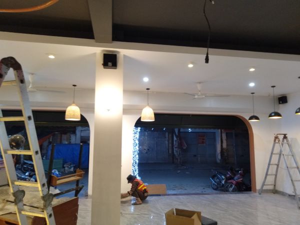 Loa Goldsound cho Tra Ny Ka Coffee, Hà Nội, loa được thiết kế riêng cho quán, bật lớn không tạp âm, miễn phí công lắp đặt, bảo hành dài hạn 5 năm