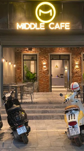 Loa Goldsound cho MIDDLE CAFE, Hà Nội, Amply 4 - 6 vùng âm lượng, loa được thiết kế riêng cho quán, bật lớn không tạp âm, miễn phí công lắp đặt, bảo hành dài hạn 5 năm.