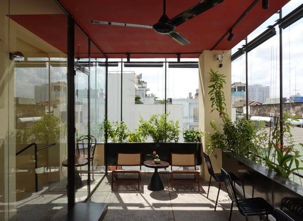 Loa Goldsound cho Saveur Café Tân Định, Quận 1,  TP HCM, loa được thiết kế riêng cho quán, bật lớn không tạp âm, miễn phí công lắp đặt, bảo hành dài hạn 5 năm