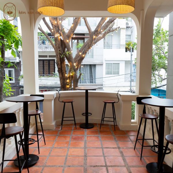 Loa cafe Goldsound lắp đặt âm thanh cho hôm nào cafe, TP HCM