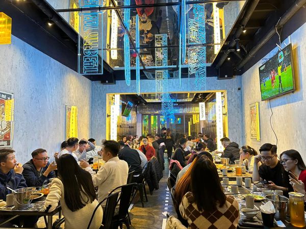 Loa Goldsound cho nhà hàng Sảng Quán, Đống Đa, Hà Nội, loa được thiết kế riêng cho quán, bật lớn không tạp âm, miễn phí công lắp đặt, bảo hành dài hạn 5 năm