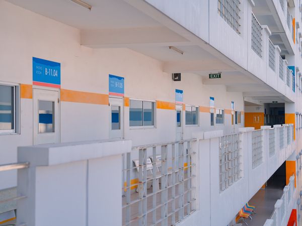 Loa cho Trường ĐH công nghệ TP.HCM HUTECH: Âm ly có thể điều chỉnh được âm lượng của âm thanh phát ra cho từng khu vực trong lớp, âm thanh luôn rõ ràng, chuyên cho giảng dạy.
