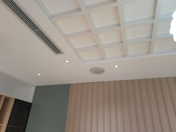 Loa Goldsound cho khách tại Phủ Lý, Hà Nam, loa được thiết kế riêng cho quán, bật lớn không tạp âm, miễn phí công lắp đặt, bảo hành dài hạn 5 năm