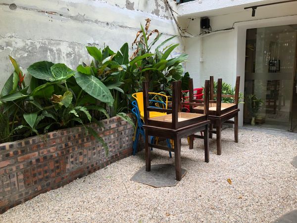 Loa Goldsound cho nhà hàng Bếp Bà Ngoại, Hà Nội,  Amply 4 - 6 vùng âm lượng, loa được thiết kế riêng cho quán, bật lớn không tạp âm, miễn phí công lắp đặt, bảo hành dài hạn 5 năm.