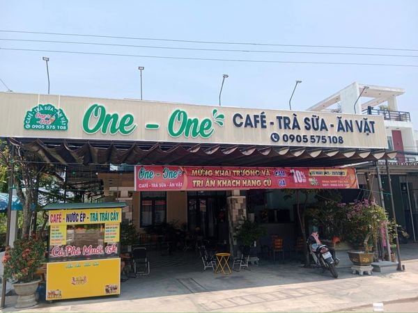 Loa cho ONE - ONE cafe - Trà sữa - Đồ ăn vặt