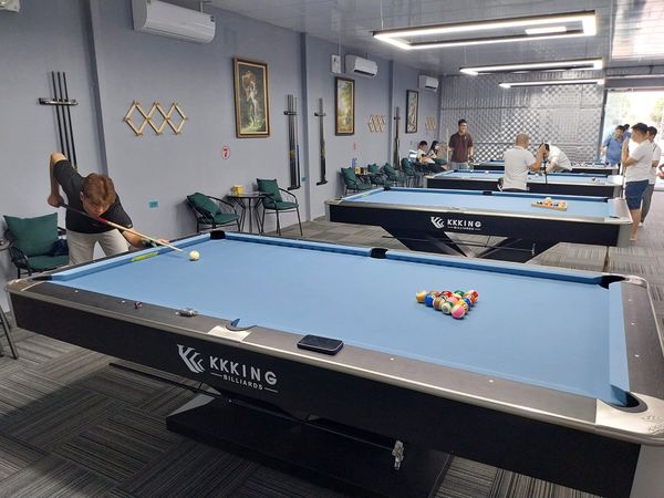 Lắp đặt loa âm trần cho Phố Billiards Club, Gia Lâm, Amply 4 - 6 vùng âm lượng, loa được thiết kế riêng cho quán, bật lớn không tạp âm, miễn phí công lắp đặt, bảo hành dài hạn 5 năm.