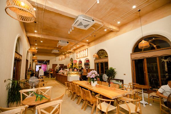Loa Goldsound cho La Ventana Coffee, Thanh Hoá, amply 2 kênh 900w, bluetooth 5.0, loa V58C - 58w, loa ngoài trời V50NT - 50w, loa được thiết kế riêng cho quán, bật lớn không tạp âm, miễn phí công lắp đặt, bảo hành dài hạn 5 năm
