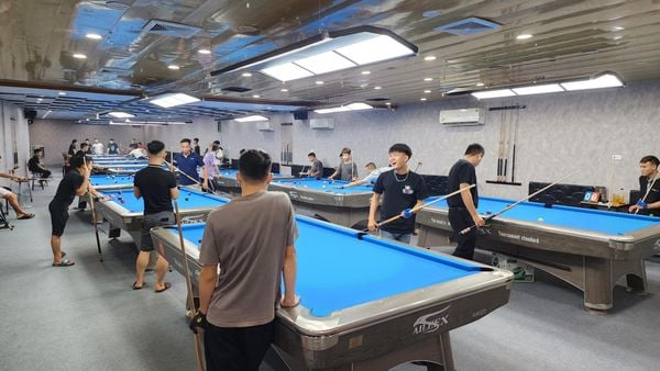 Loa cho quán bida K89 Billiards Club, Lĩnh Nam, Hà nội, loa được thiết kế riêng cho quán, bật lớn không tạp âm, miễn phí công lắp đặt, bảo hành dài hạn 5 năm