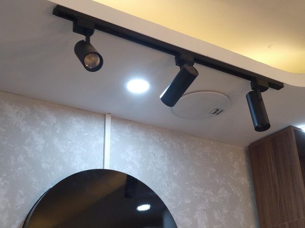 Loa Goldsound cho quán cafe tại Trần Đại Nghĩa, Amply 4 - 6 vùng âm lượng, loa được thiết kế riêng cho quán, bật lớn không tạp âm, miễn phí công lắp đặt, bảo hành dài hạn 5 năm