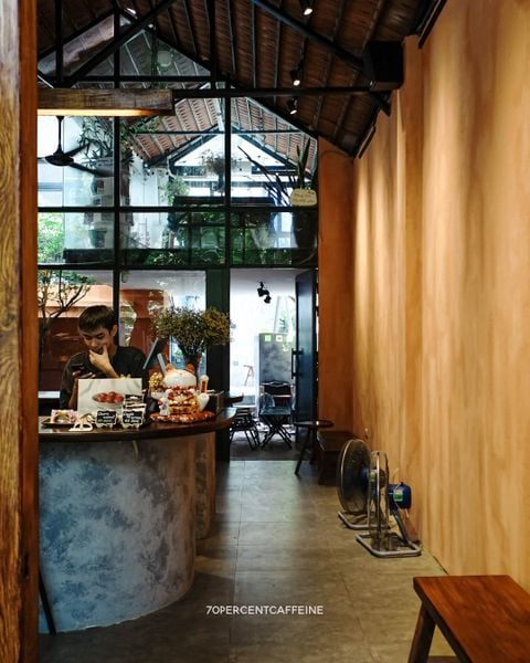 Loa cho Xam' Space - House of Coffee, amply 2 kênh 1200w, bluetooth 5.0, loa V40C-40w, loa được thiết kế riêng cho quán, bật lớn không tạp âm, miễn phí công lắp đặt, bảo hành dài hạn 5 năm