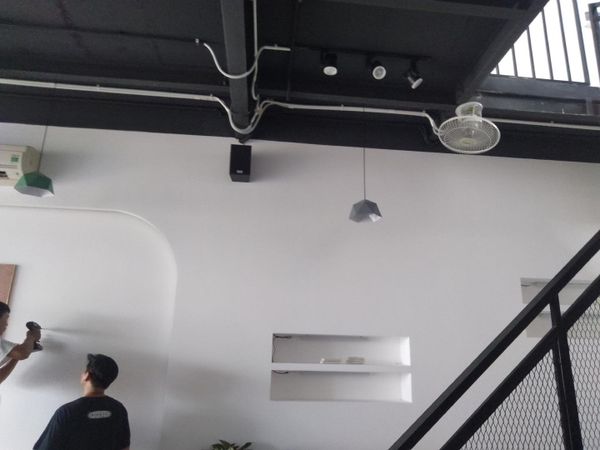 Loa Goldsound  cho quán cafe tại TP. Hà Nội, amply 4 kênh 800w, bluetooth 5.0, loa V25C - 25w, loa được thiết kế riêng cho quán, bật lớn không tạp âm, miễn phí công lắp đặt, bảo hành dài hạn 5 năm