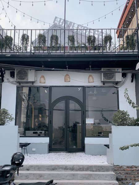 Goldsound thi công hệ thống âm thanh cho Lumi Coffee, Phú Xuyên, Hà Nội, loa được thiết kế riêng cho quán, bật lớn không tạp âm, miễn phí công lắp đặt, bảo hành dài hạn 5 năm