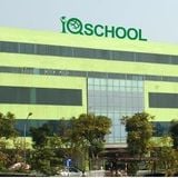 Loa cho trường học Liên Cấp Quốc Tế: Âm ly có thể điều chỉnh được âm lượng của âm thanh phát ra cho từng khu vực trong lớp, âm thanh luôn rõ ràng, chuyên cho giảng dạy.